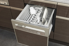 �H���򊣑��@